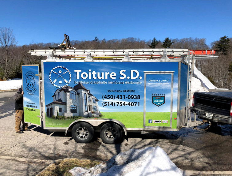 Lettrage voiture, camion, cube et remorque grand format à Terrebonne, Laval et Montréal